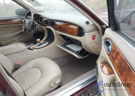 1998 Jaguar Xj8 Vanden Plas из США, поврежденный, VIN SAJKX6243WC825207